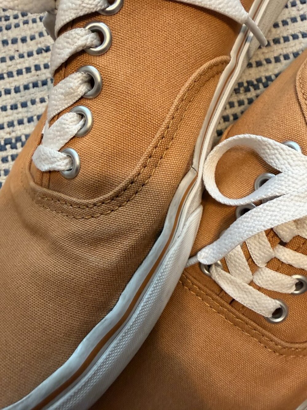 Yellow Vans Lace-Up Sneakers | Women’s 10 / Men’s 8.5 - Picture 4 of 8